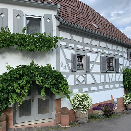 Ferienwohnung Sambachhaus Глайсцеллен-Глайсхорбах Экстерьер фото